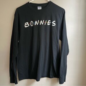 Sale ☀️St Bonaventure - Bonnie’s - Fan Gear- long sleeve tee. Friends theme